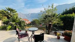 Уютный дом в Прчани с видом на залив – 420.000 EUR