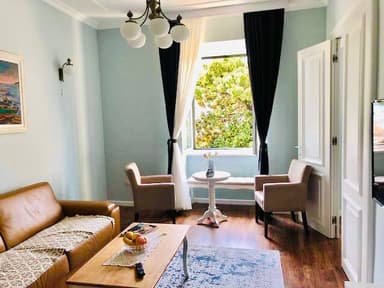 Квартира в Херцег Нови на 2 спальни за 1000 EUR - Отличные условия аренды!