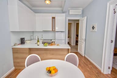 Квартира в Херцег Нови на 2 спальни за 1000 EUR - Отличные условия аренды!