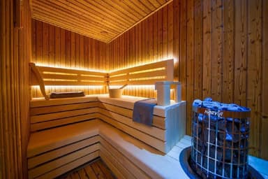 Аренда виллы рядом с курортом Свети Стефан - 750 м2 с бассейнами