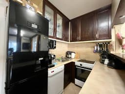 Трехкомнатная квартира в Будве за 248,500 EUR - 700 м до моря
