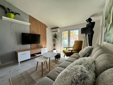 Интересная светлая квартира в Будве за 120,000 EUR
