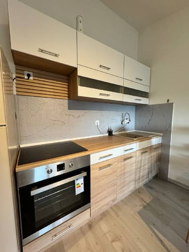 Интересная светлая квартира в Будве за 120,000 EUR
