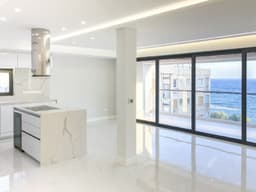 Аренда апартаментов в Лимассоле у моря за 4,700€