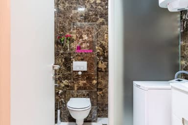 Сдаётся 1-комнатная квартира в центре Будвы, 1200 EUR в месяц, первая линия у моря