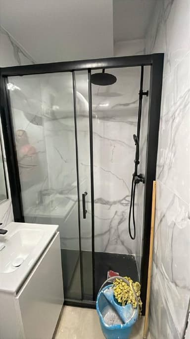 Новая квартира с 1 спальней в центре Аликанте за 1000 EUR в месяц