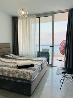 Пентхаус с панорамным морским видом в Abelia, всего за 105,000 EUR!