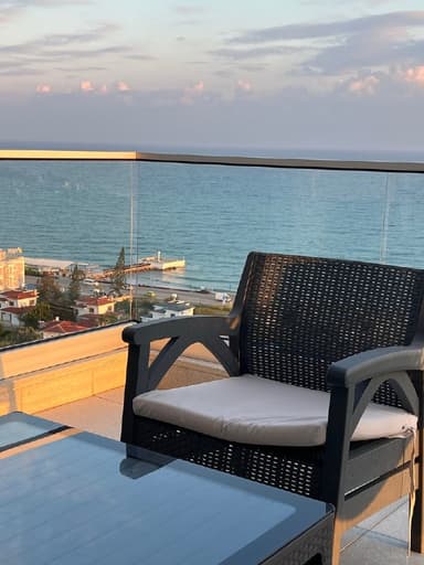 Пентхаус с панорамным морским видом в Abelia, всего за 105,000 EUR!