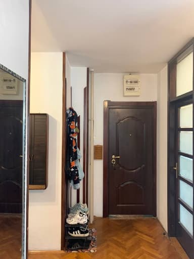 Аренда теплой квартиры с двумя спальнями в Врачаре за 800 EUR