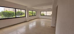 Коммерческий офис в аренду в Neapolis, Лимассол - 122 м² по цене 15 €/м²