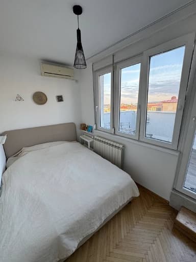 Светлая квартира с террасой и видом на Дунай в Белграде за 950 EUR/мес