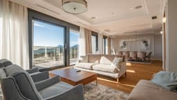Продается квартира в Баре с панорамным видом на море за 690,000 EUR