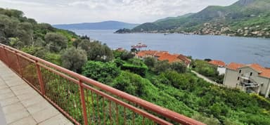 Аренда квартиры в Тивате с 2 спальнями за 800 EUR в месяц