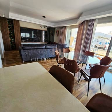 Аренда 3-комнатной квартиры в Неаполисе с видом на море всего за 2800 EUR