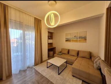 Аренда уютной квартиры с 1 спальней в Баре с видом на море за 550€