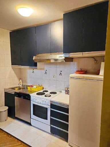 Аренда квартиры в центре Бара – Удобства и вид на гору всего за 25 EUR в сутки!