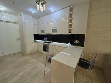 Просторная квартира с одной спальней в Tre Canne за 270,000